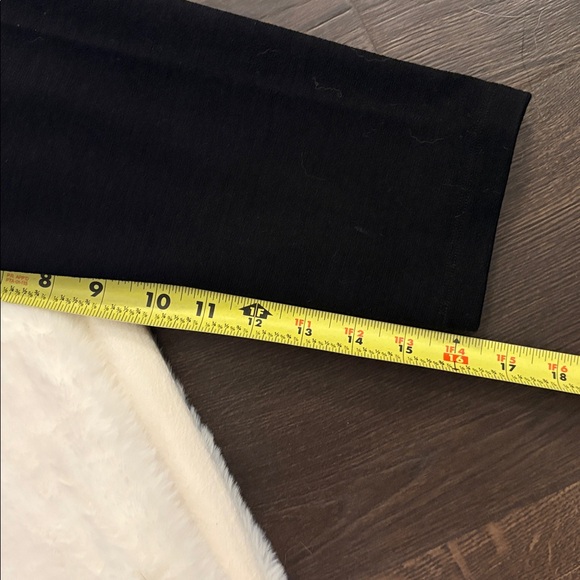 Wool & Co Women's Lou Ponte Moto Jacket - Picture 9 of 9